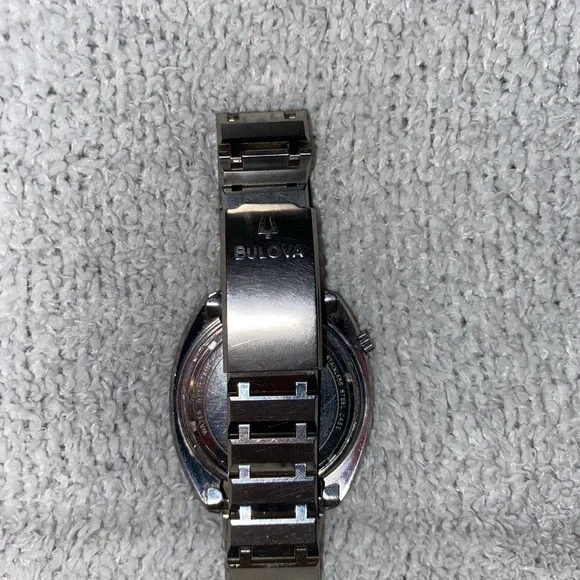 1974 BULOVA Accurton Vintage Day Date Retro Mens Stainless Steel Watch - Picture 7 of 14